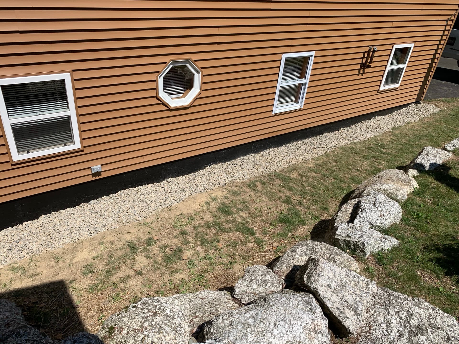 Waterproofing drainage installation